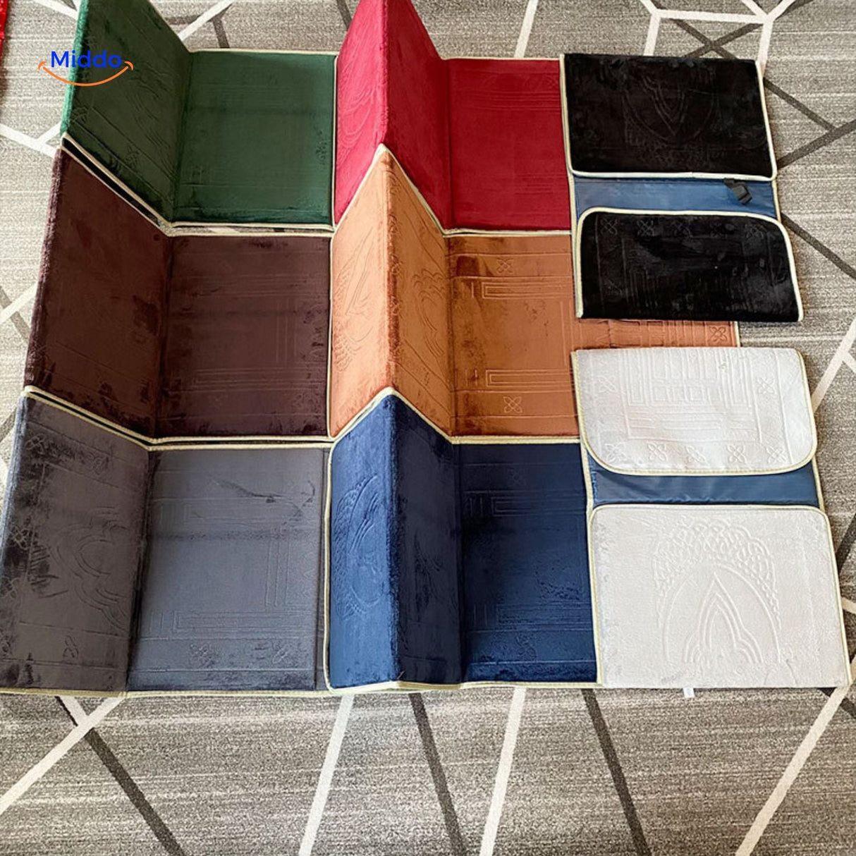 tapis de prière pliant bidjar posé à plat, aperçu des différents coloris disponibles