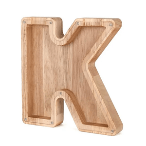 tirelire lettre K en bois, un cadeau unique et personnalisé pour enfant