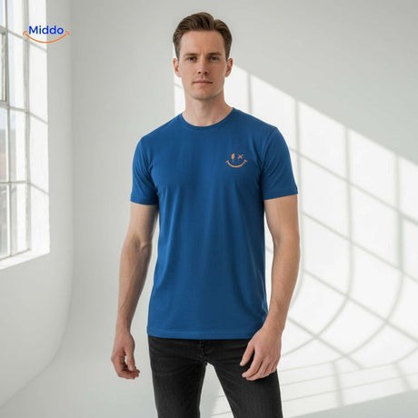 t-shirt bleu basique pour homme, coupe droite et design discret