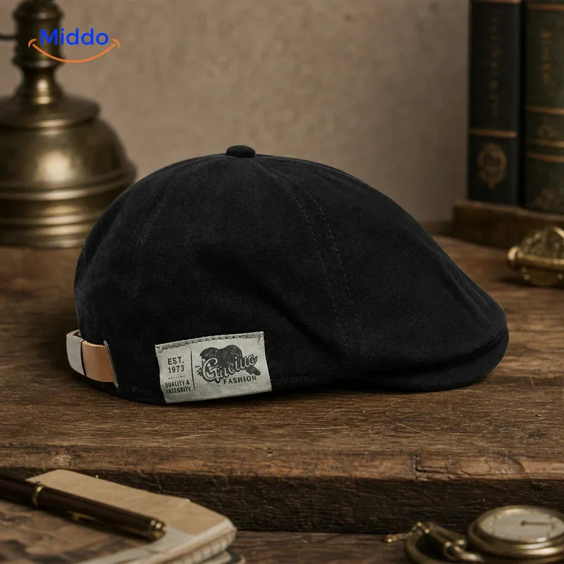 Détails de coupe et de matière de la casquette plate Urban Heritage bleue