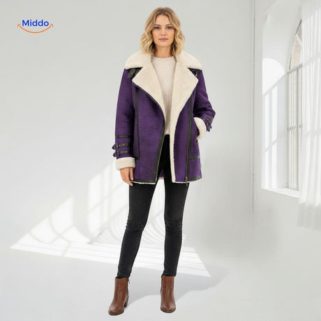 veste fausse fourrure coloris violet avec détails façon cuir, coupe-vent chaud et design élégant