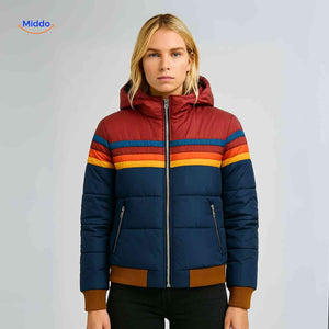 veste légère rouge et bleue style rétro avec capuche, idéale pour le quotidien