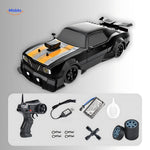 voiture RC drift noire et jaune 4WD avec télécommande et accessoires inclus